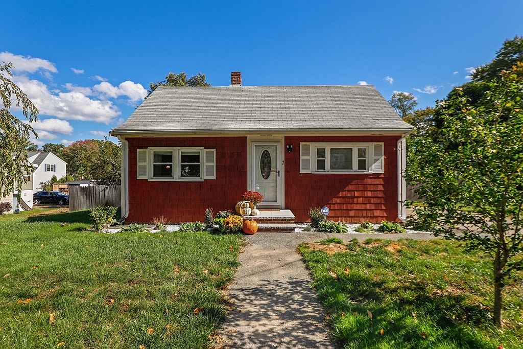 7 Fern Ave, Randolph, MA 02368 Zillow
