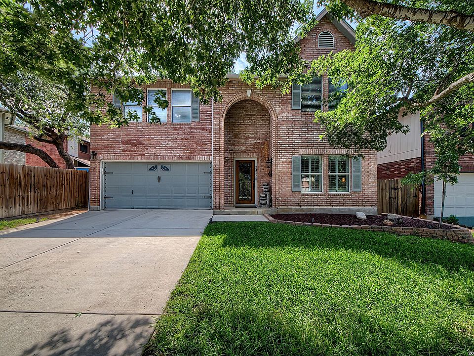 1st image of 2422 Thrasher Oak