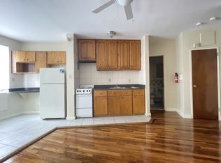 19530 Jamaica Ave #1, Hollis, NY 11423