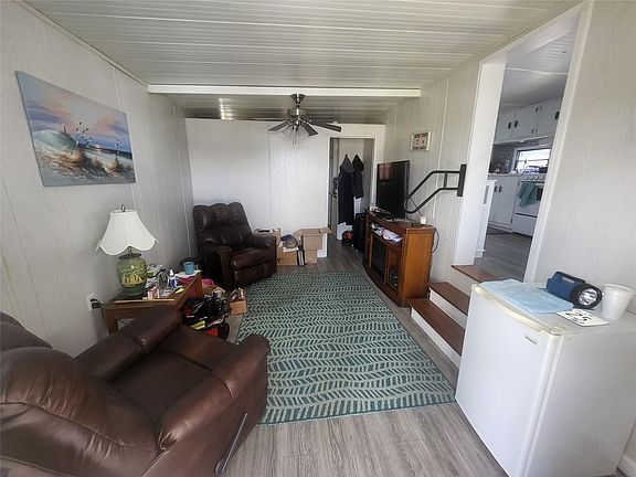 5th image of 6502 SE 54th Lane