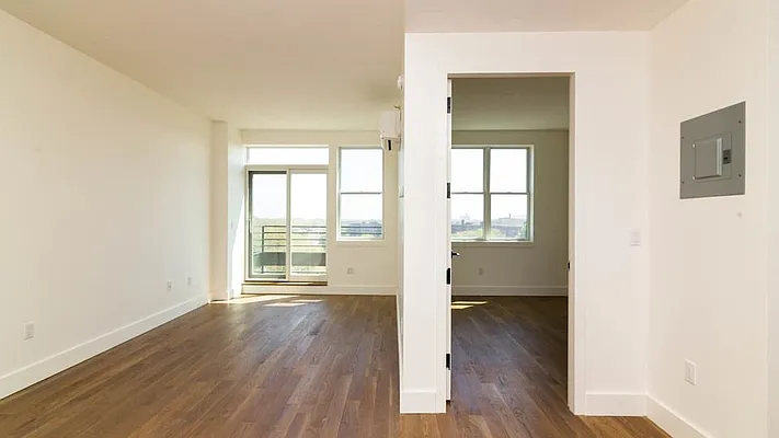 Rented by Nooklyn NYC LLC | media 9