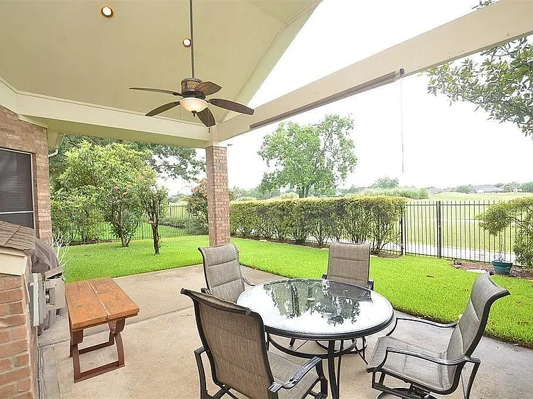 1306 Ventura Canyon Dr — Photo 35