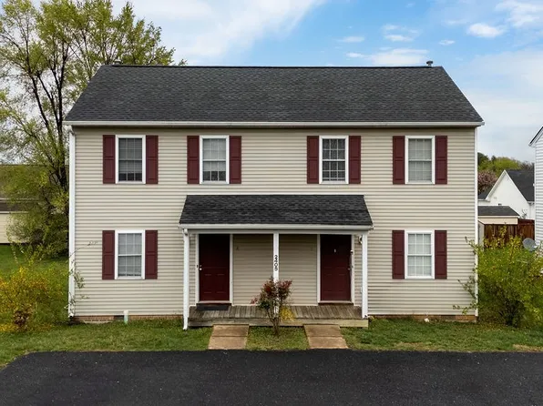 2405 Mosley St, Waynesboro, VA 22980