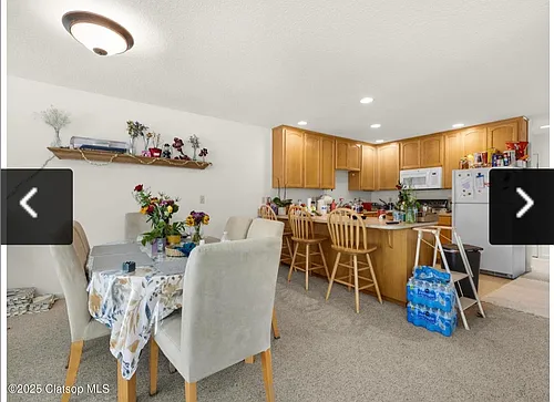 107 Sunset Blvd #201 Photo 1