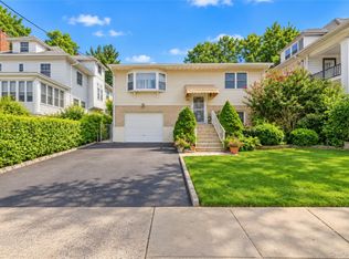 152 Van Cortlandt Pk Avenue, Yonkers, NY 10701