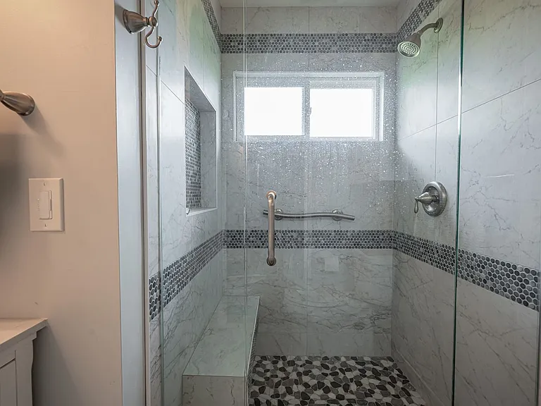 341 Calle De Adele — Photo 56