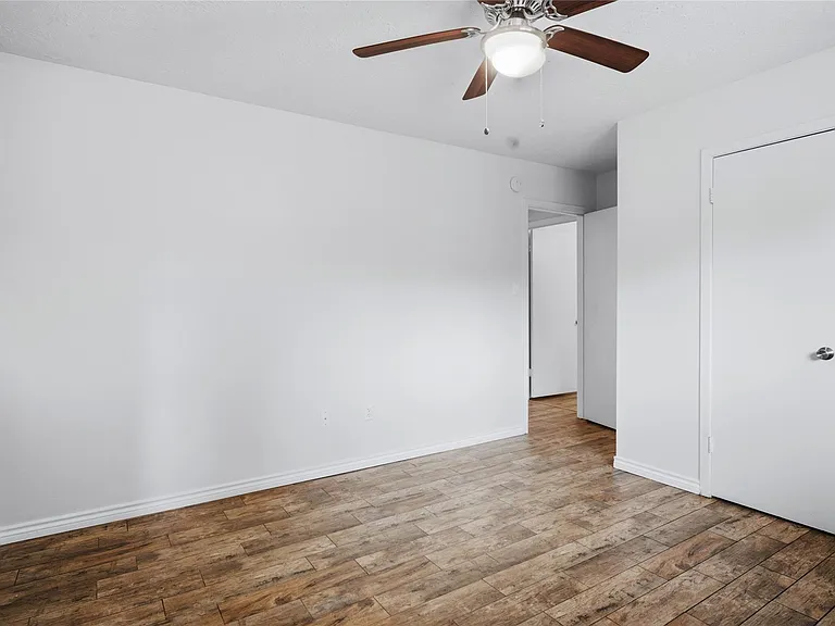 182 Greenleaf Ln — Photo 11