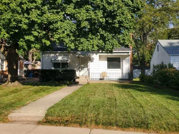 430 S Rockford Ave, Rockford, IL 61108