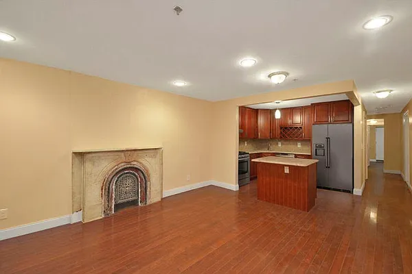 Rented by Corcoran | media 6