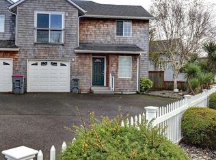 307 Avenue C, Seaside, OR 97138