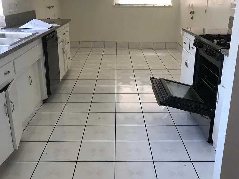 21313 Fountain Springs Rd — Photo 25