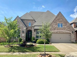 1416 Bluebell Ave, Lantana, TX 76226