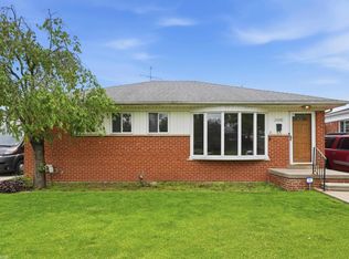 21500 Share St, Saint Clair Shores, MI 48082