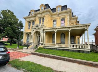 517 N 5th St APT 201, Saint Joseph, MO 64501