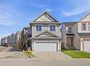 91 SW Copperpond Ter SE, Calgary, AB T2Z0W5