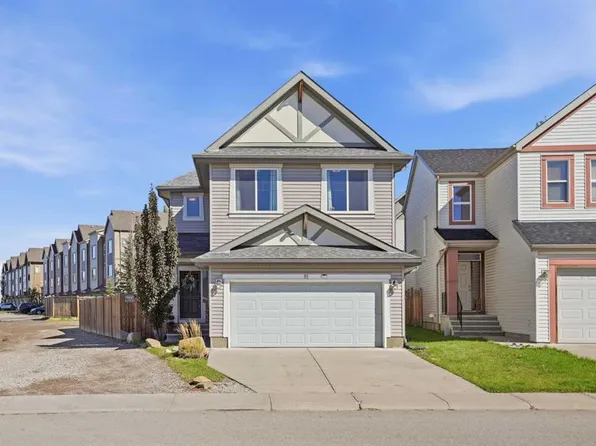 91 SW Copperpond Ter SE, Calgary, AB T2Z 0W5