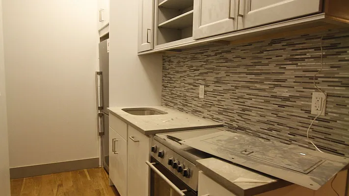 Rented by Nooklyn NYC LLC | media 45