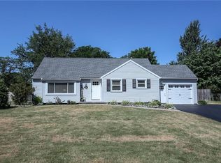 43 Rosalie Dr, Rochester, NY 14626