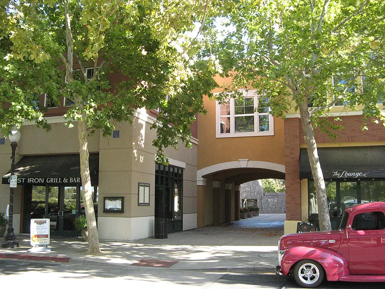 400 California St #D — Photo 15