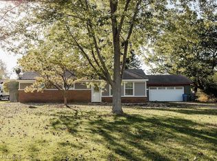 9295 Dorothy Dr, Streetsboro, OH 44241