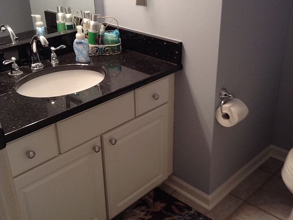 3rd image of 18214 Glastonbury Dr