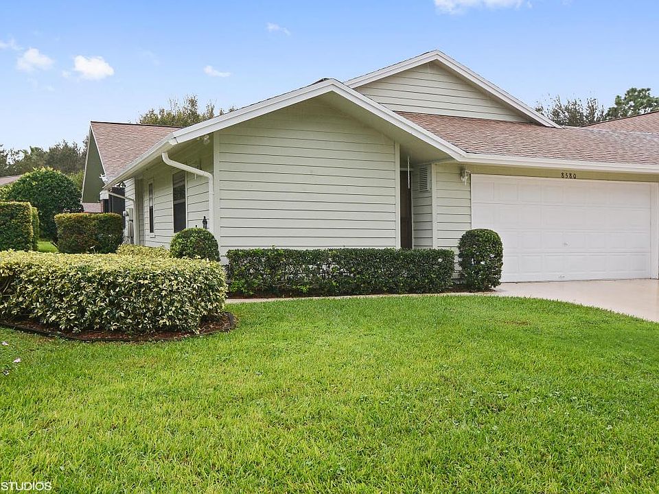 1st image of 8580 SE Eaglewood Way