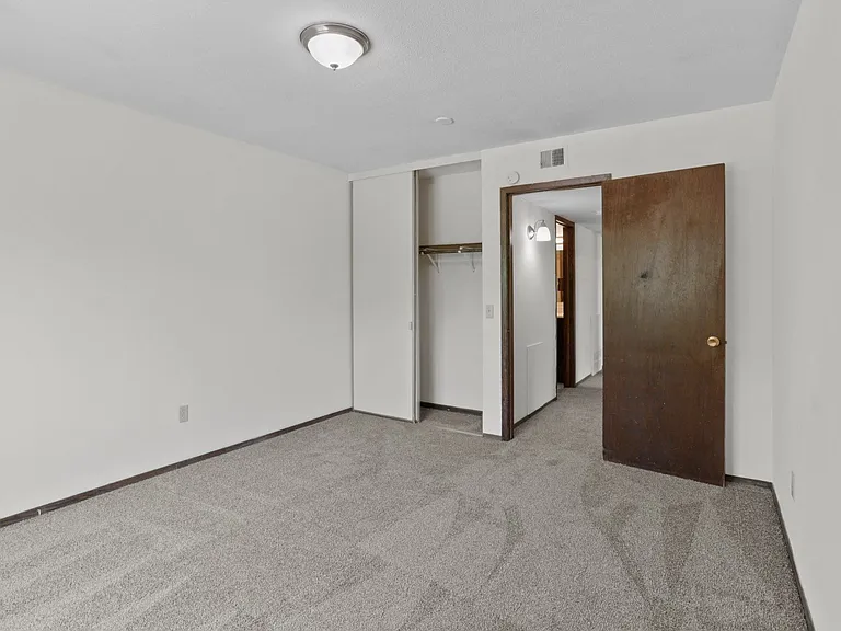 Parkridge Way Apartments — Photo 20