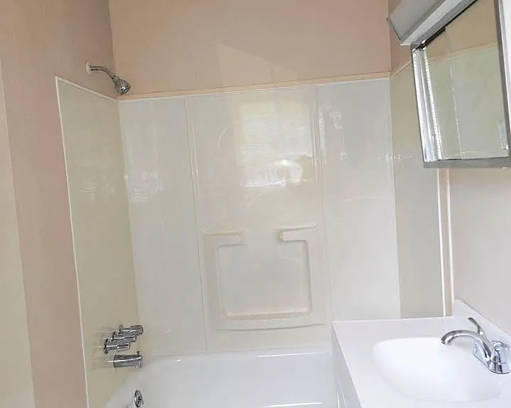 113 Courtney Ave NE #3 — Photo 10