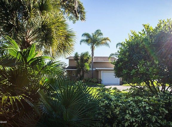 2nd image of 195 Coquina Ave
