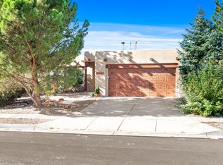 4016 Whistler Ave NW, Albuquerque, NM 87114