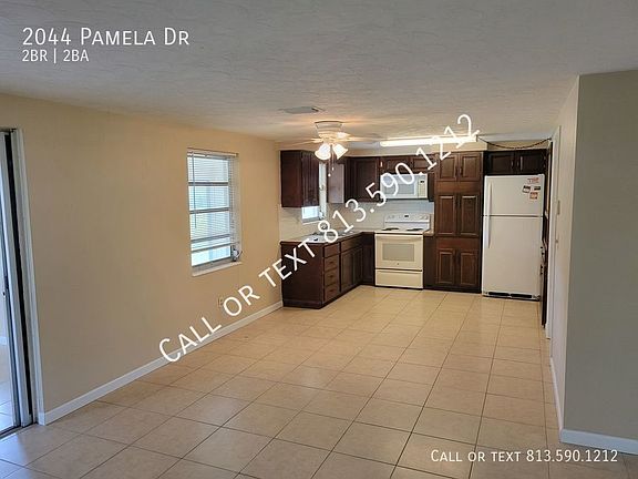 4th image of 2044 Pamela Dr
