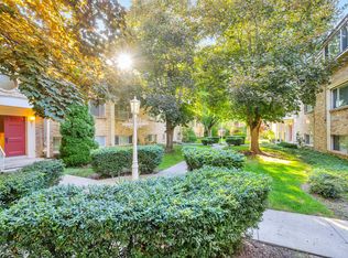 2220 E Murray Holladay Rd S, Salt Lake City, UT 84117