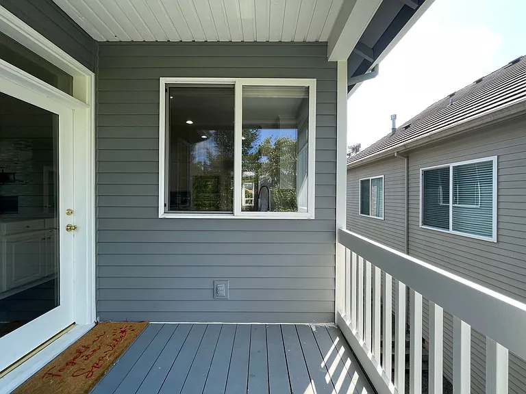 211 NW 110th Ave — Photo 44