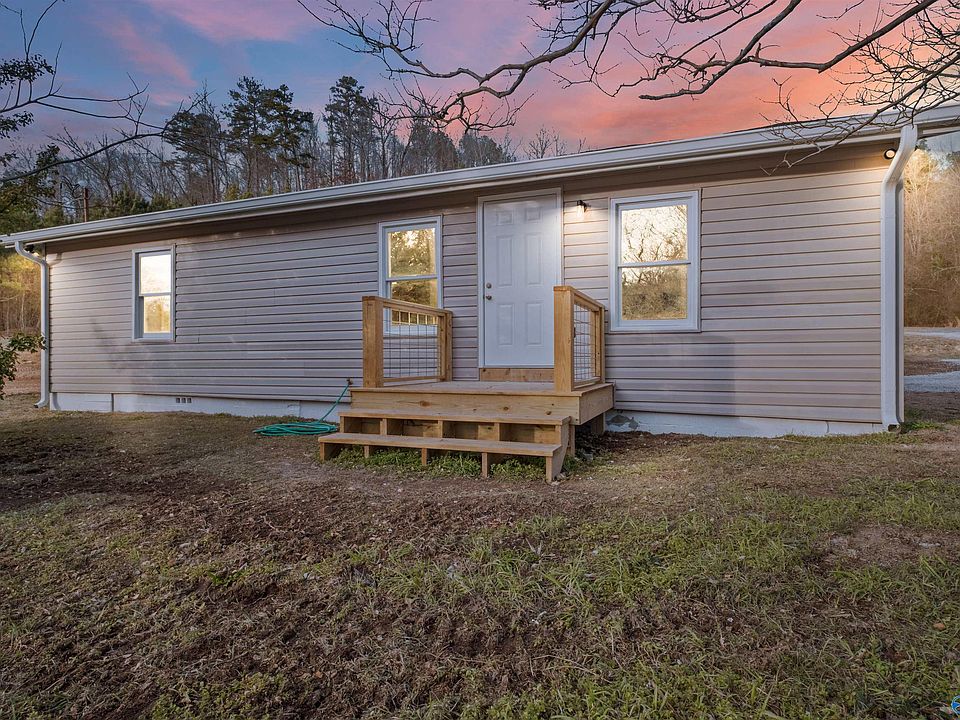 1st image of 321 Keysburg Rd