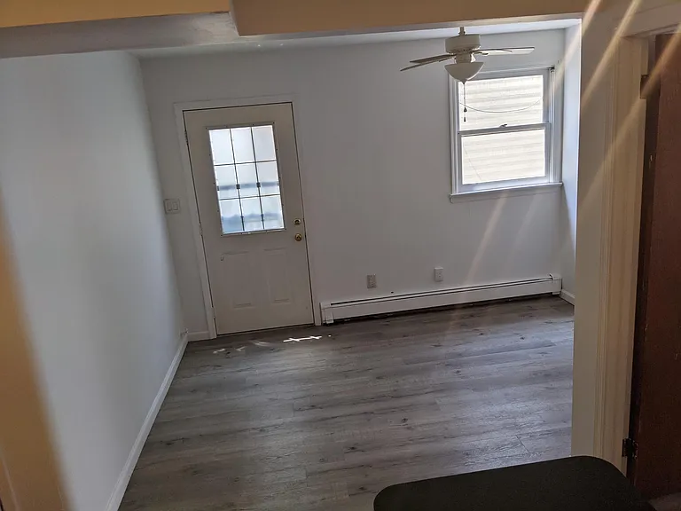 75 Webster Ave #1 — Photo 4