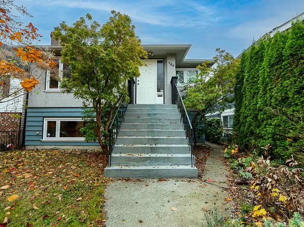 756 E 23rd Ave, Vancouver, BC V5V 1Y1