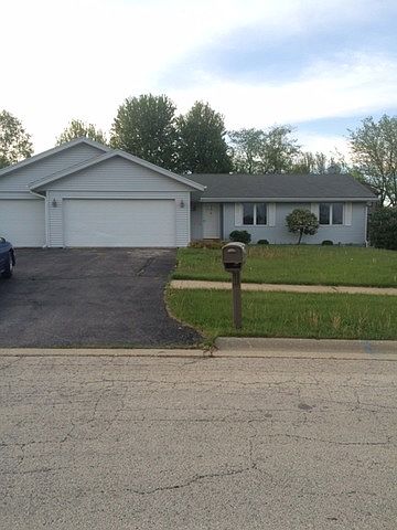 1st image of 5890 Gables Dr