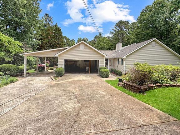 4th image of 360 Floyd Rd