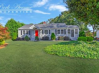 115 Crest St, Mount Holly, NC 28120