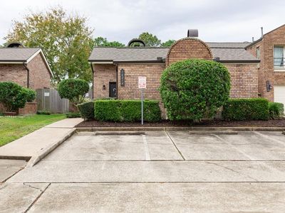 16214 Seahorse Dr, Houston, TX, 77062