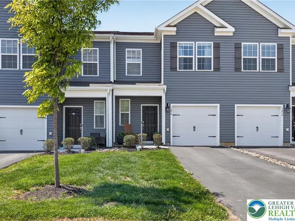1274 Martin Rd, Breinigsville, PA 18031