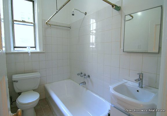 3rd image of 4306 45th St APT 5B