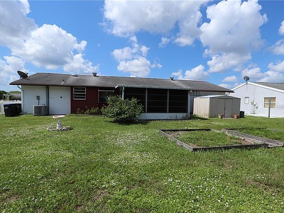 4th image of 8840 Gaillard Ave