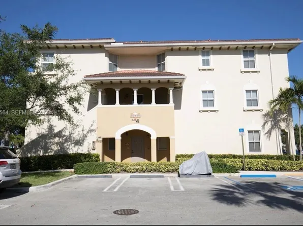 10805 NW 89th Ter #2024, Doral, FL 33178