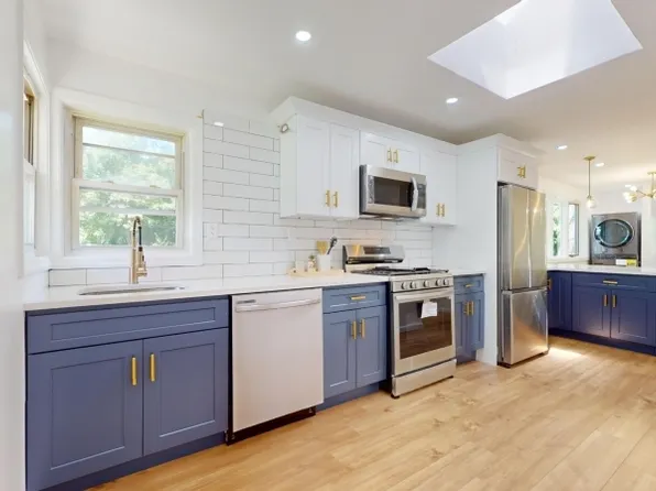 35 W Shore Rd, West Milford Twp., NJ 07480