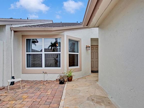 2nd image of 12257 Country Greens Blvd