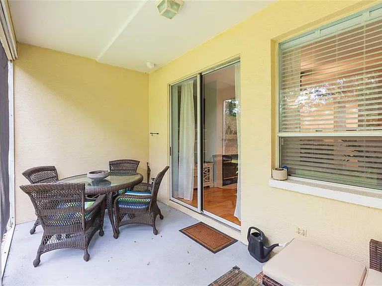 1050 Starkey Rd #104 — Photo 41