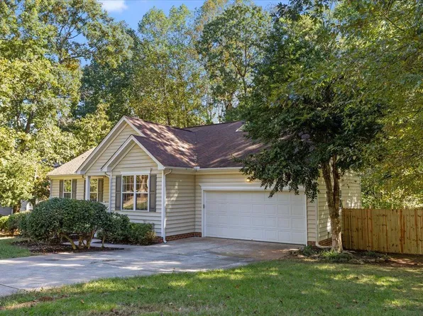 2606 Brick Hearth Dr, Hillsborough, NC 27278