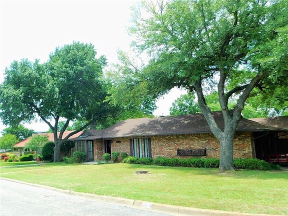 2nd image of 2610 Turtle Creek Dr