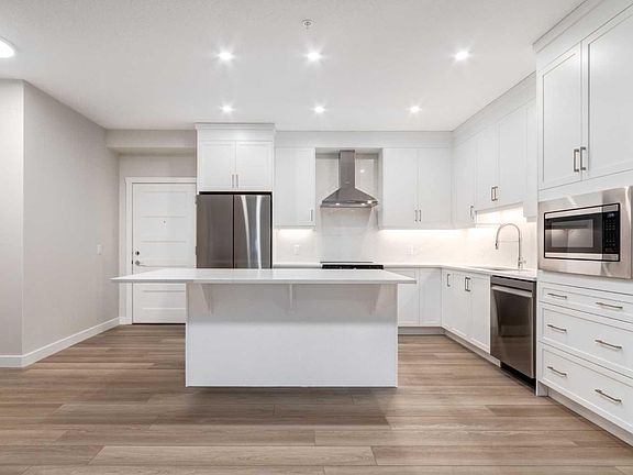 4th image of 2117 81st St SW #2113